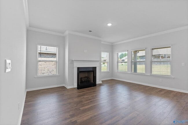 Photo - 14255 Leadenhall Ln