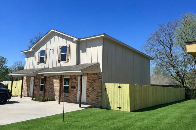 Building Photo - 501 N 18th St Unit B