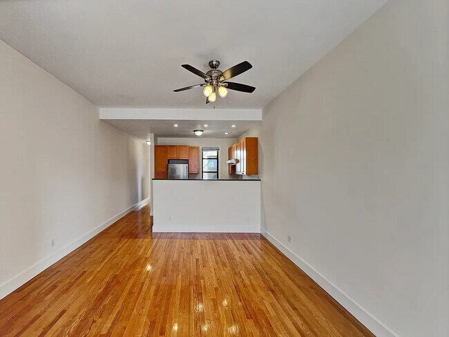 Photo - 455 Park Pl Unidad 2B