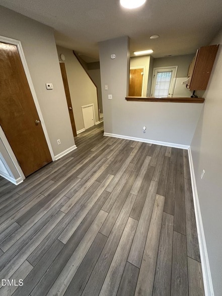 Photo - 2904 Faversham Pl