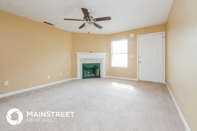 Photo - 101 Bradesbury Ln