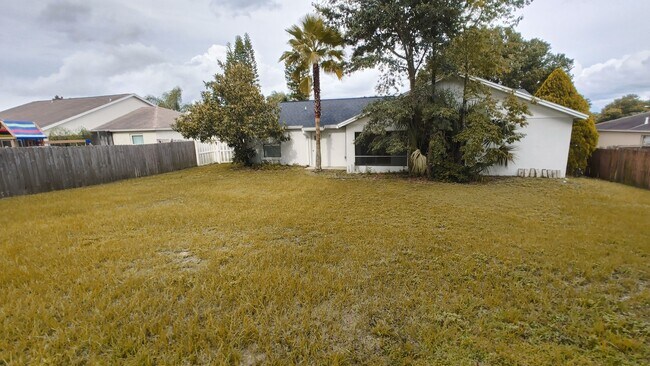 Photo - Spacious home in the Clermont Area