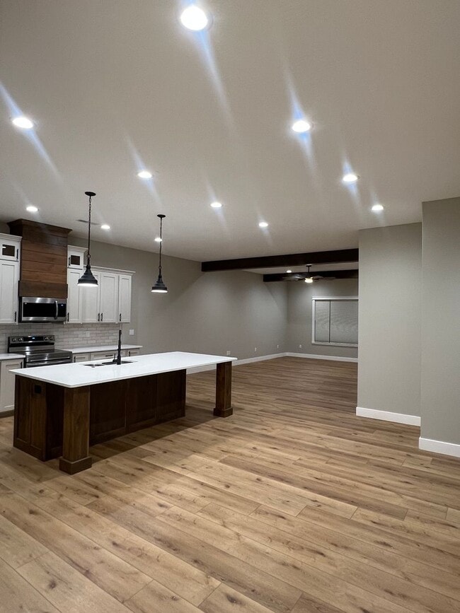 Photo - New Construction 3bd/2ba duplex