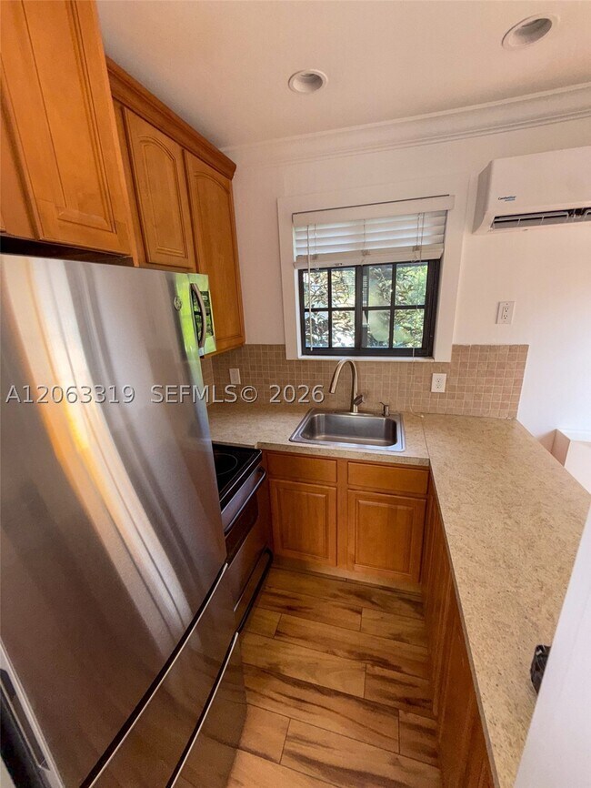 Photo - 1222 Salzedo St Unit 4
