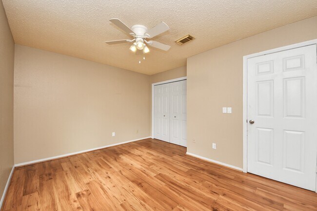 Photo - 11318 Willow Field Dr