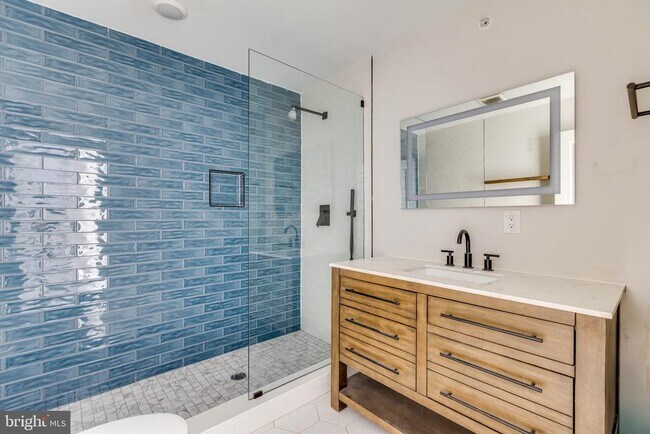 Photo - 1535 N 6th St Unit 5