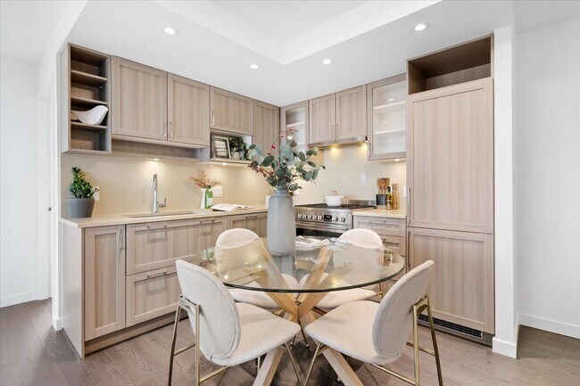 Photo - 5470 Ormidale St Unit 2502