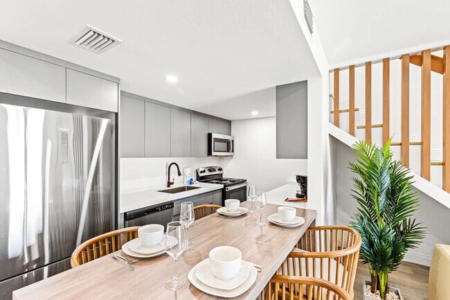 Photo - 8115 Thomas Dr Unidad FL2-ID1355032P