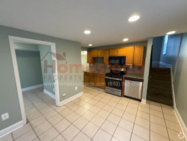 Building Photo - 3 Bedroom HOME in Linwood!