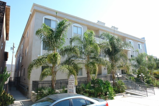 Photo - FRUITLAND GARDENS, INC.