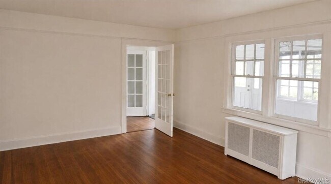 253 S Fulton Ave