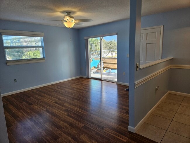 Photo - Annual Unfurnished 2nd Floor Condo For Rent on Venice Island! Unit 210
