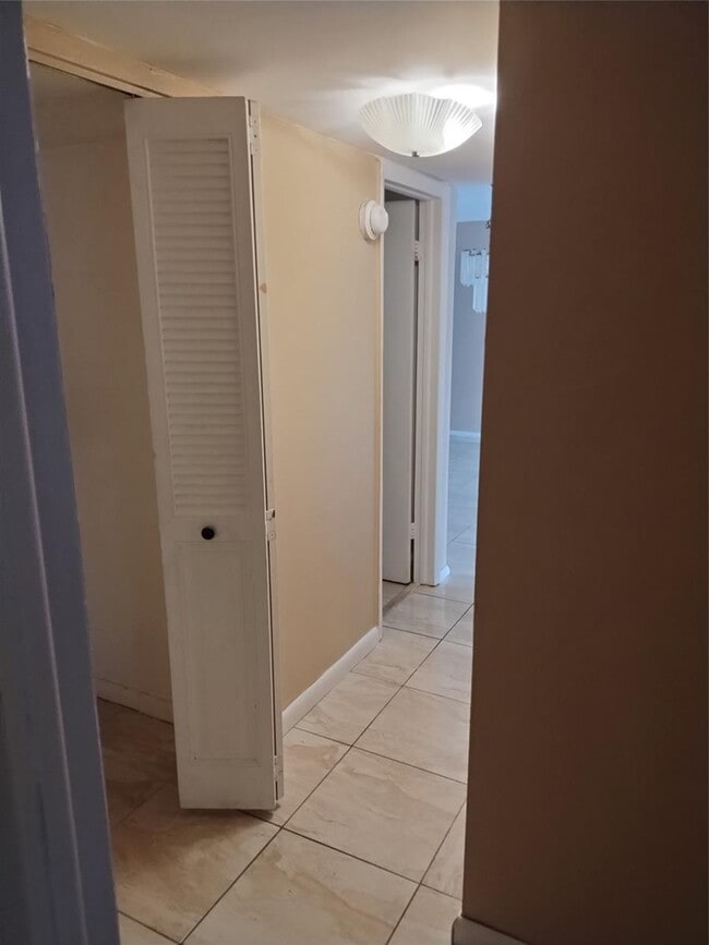 Photo - 3195 Foxcroft Rd Unit F212