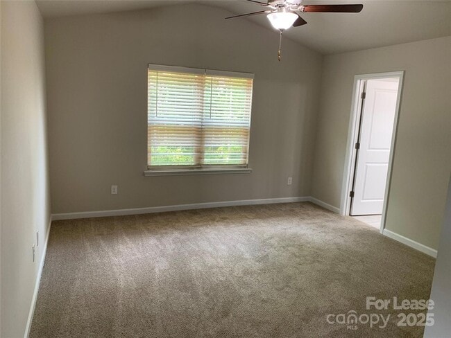 Photo - 7327 Neal Rd