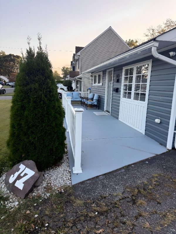 Photo - 37 Crescent Rd