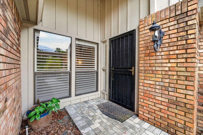 Photo - 1886 Demetree Dr