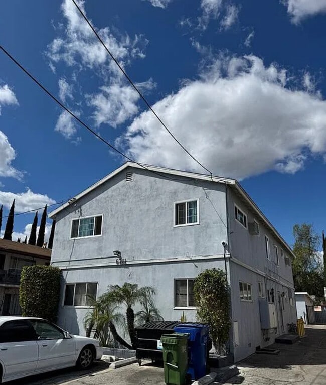 Building Photo - 6711 Fulton Ave Unit 3 Rental