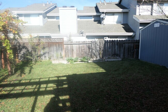 Photo - 139 Montebello Dr
