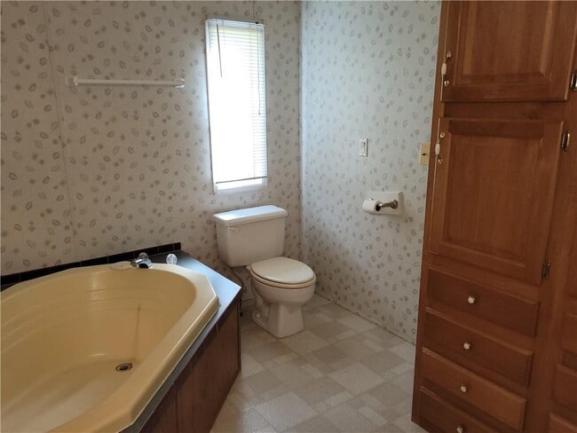 517 Olivia Ct