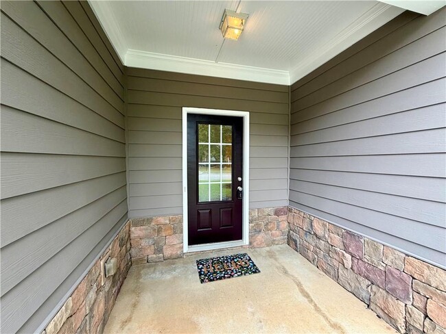 66 Mercer Ln