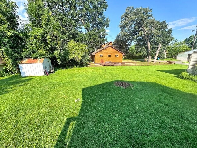 Photo - 465 3rd Ave Unidad Lower