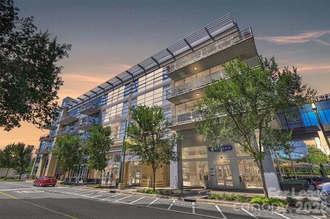 Photo - 1100 Metropolitan Ave Unit 405