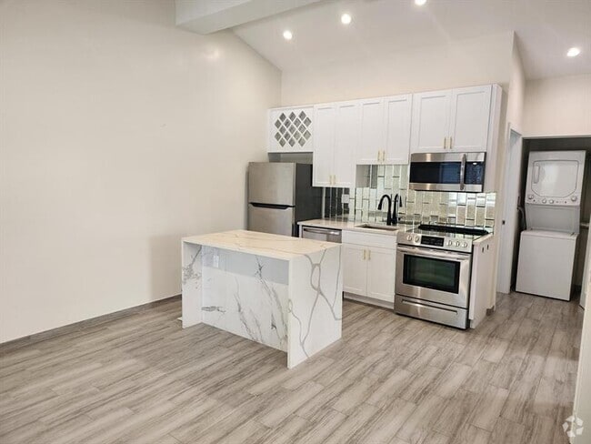 Building Photo - 315 SW 7th St Unit 1 Rental