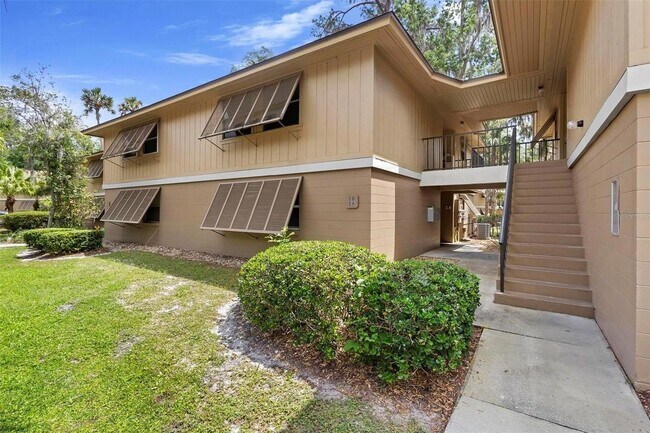 110 Cypress Woods Ct Unit 2B