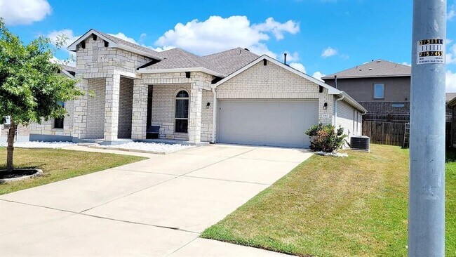 Photo - 1967 Mexia Dr