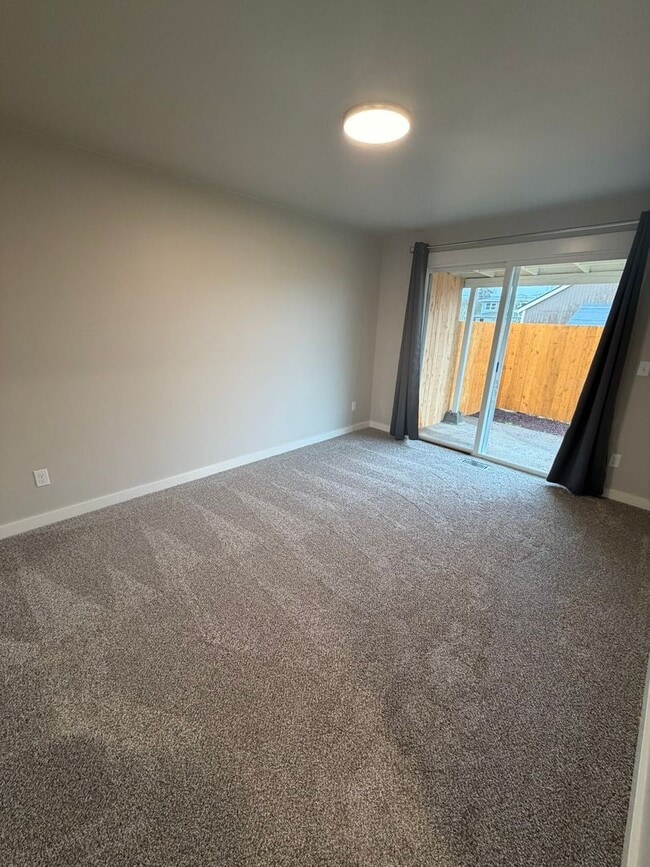 Photo - Newly Remodeled Large 2 Bedroom!