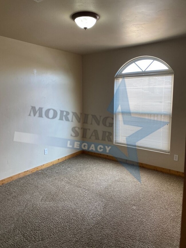 Photo - Southwestern Beauty- Excellent location