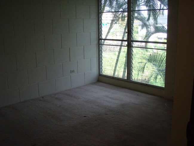 Photo - 2845 Waialae Ave Unit 218