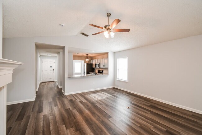 Photo - 8030 Welbeck Ln