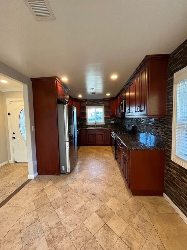 Photo - 4BD 2BR, Separate Backyard