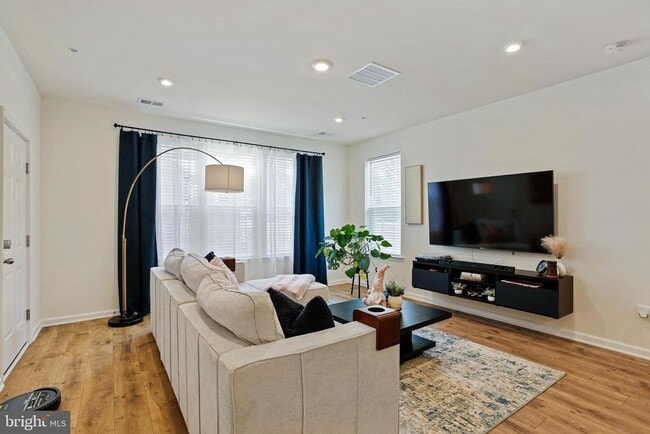 Photo - 9378 Seney Ln