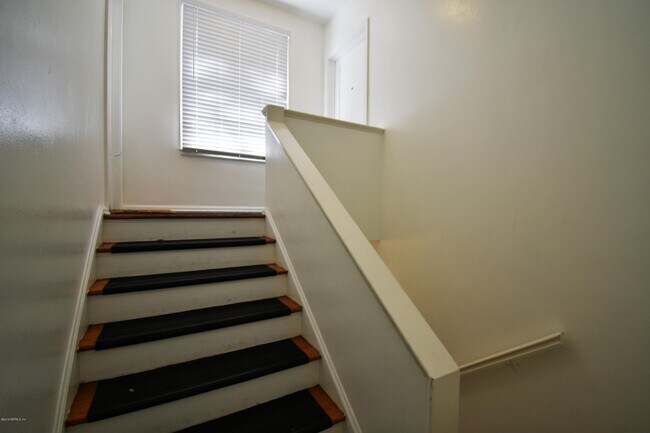 Photo - 3661 St Johns Ave