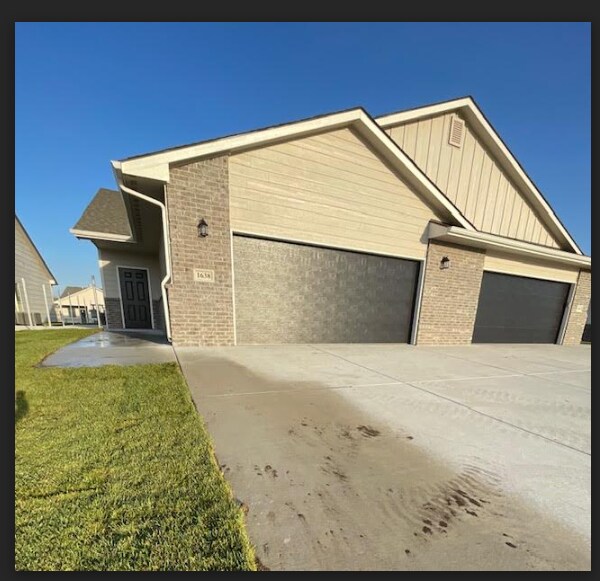 Photo - 1620 Hickory Creek St Townhome
