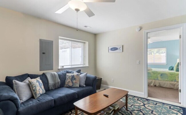 Photo - LOWER EFFICIENCY AVAILABLE IN KURE BEACH Unidad 2B