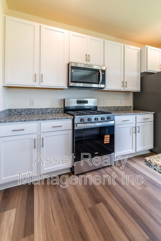 Photo - 5163 Runnerstone Rd