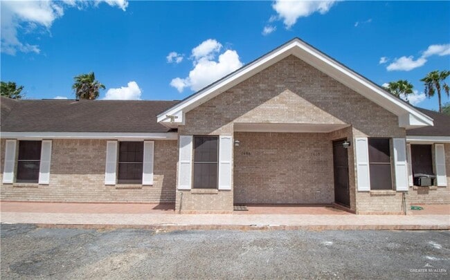 Building Photo - 1408 Circle Dr Rental