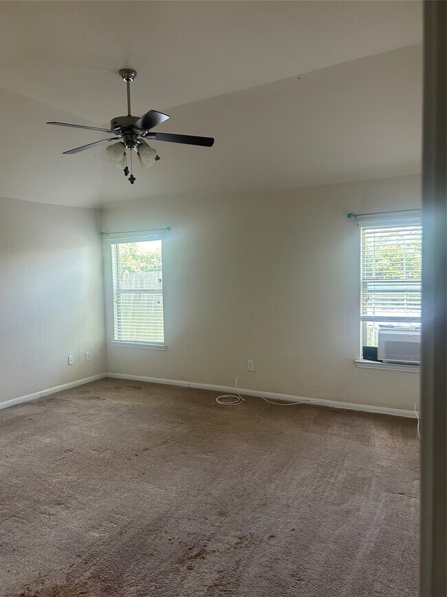 Photo - 8407 Broadleaf Ave