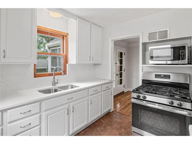 Photo - 5712 25th Ave S