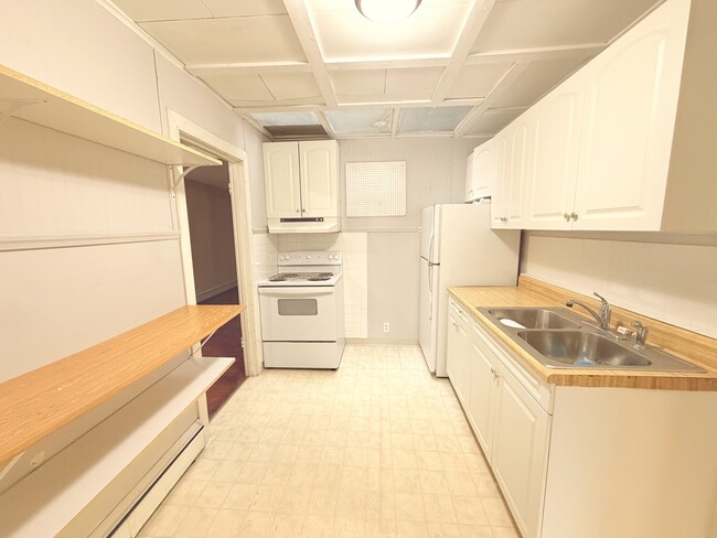 Photo - 134 W State St Unit 3