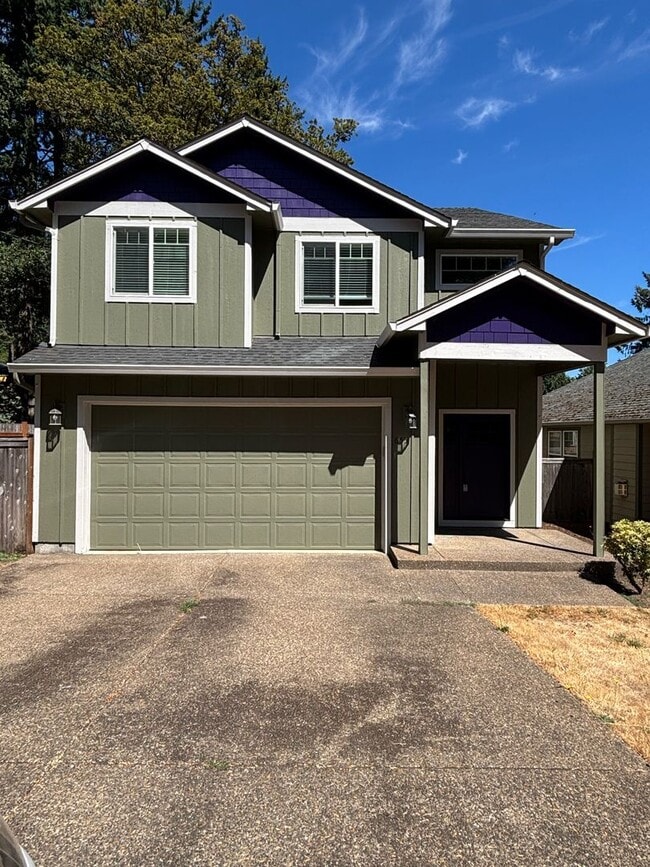 Building Photo - 4Bd/2.5Ba Two Story House - Available View!
