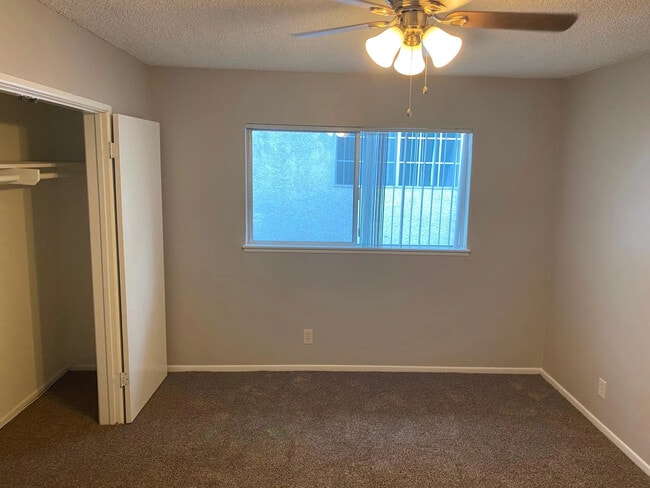 Dormitorio - Green Oaks Apartments, LLC.