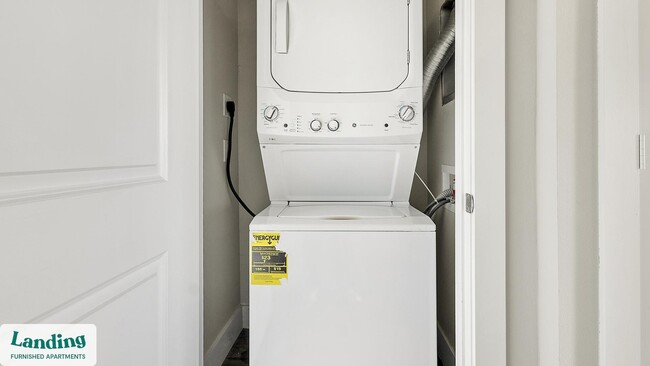 Photo - 1900 Airport Commerce Dr Unidad 2107