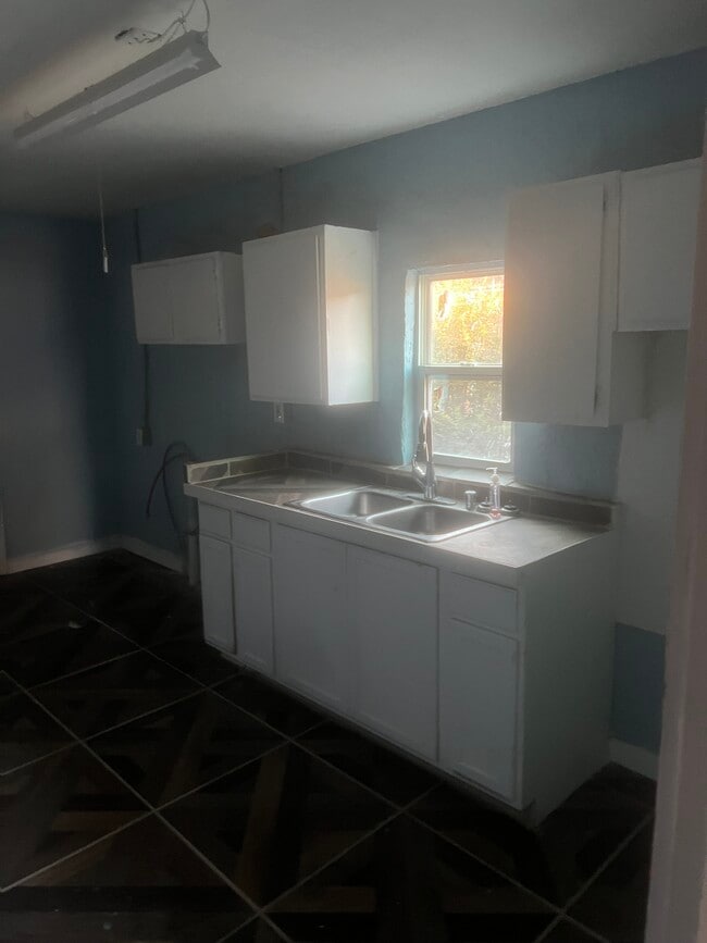 Photo - 1908 Dixie Dr