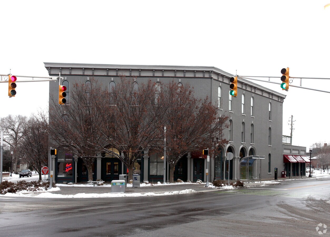 Photo - Clifford-Chatham Place Condos