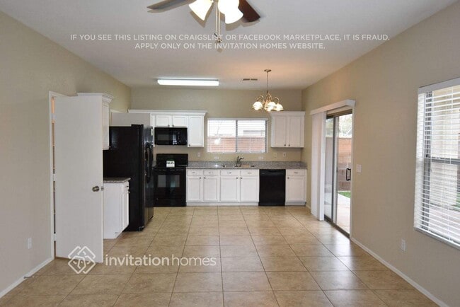 Photo - 2774 S Southwind Dr