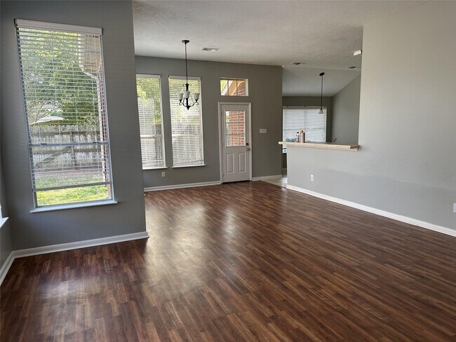 Photo - 1607 Bonnie Lea Ln